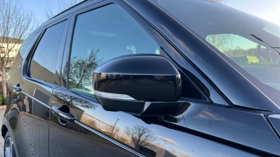 Used Land Rover Discovery 2023 for sale - 76760712: Photo 23