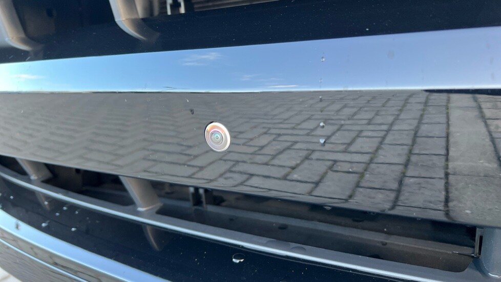 Used Land Rover Discovery 2023 for sale - 76760712: Photo 37