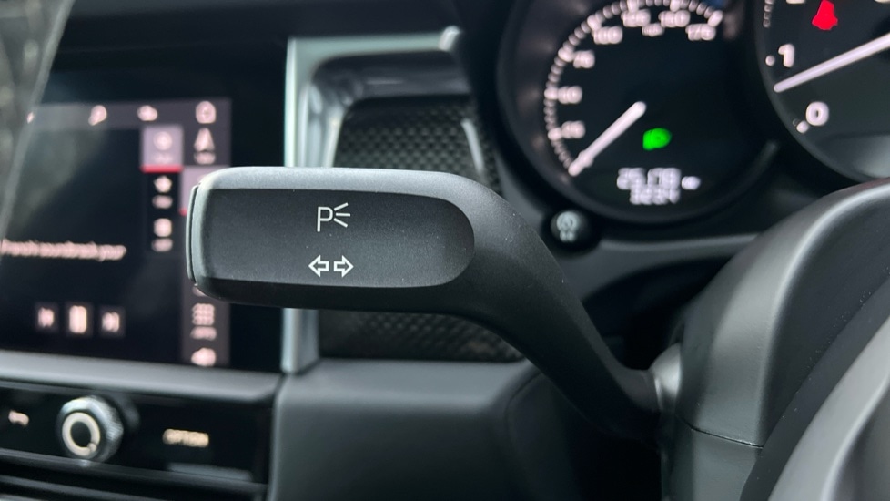 Used Porsche Macan 2022 for sale - 76834766: Photo 25