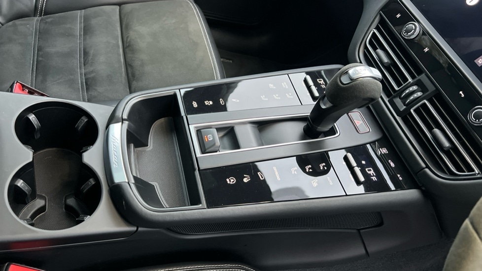 Used Porsche Macan 2022 for sale - 76834766: Photo 28