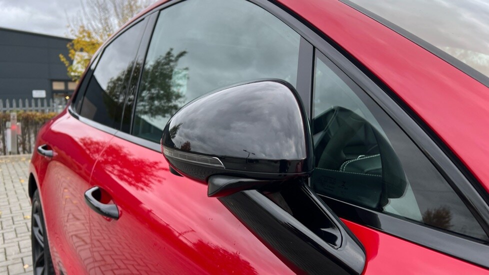 Used Porsche Macan 2022 for sale - 76834766: Photo 38