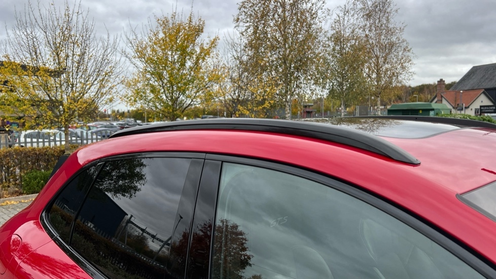 Used Porsche Macan 2022 for sale - 76834766: Photo 41