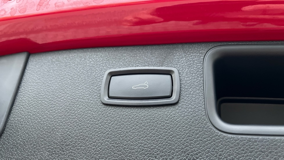 Used Porsche Macan 2022 for sale - 76834766: Photo 61