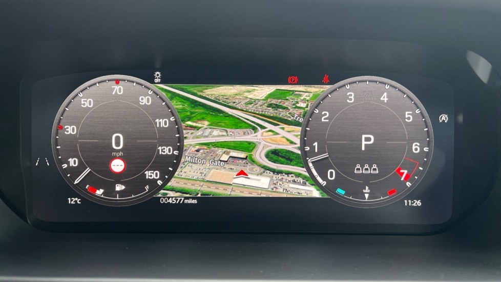 Used Land Rover Defender 2024 for sale - 76766132: Photo 16