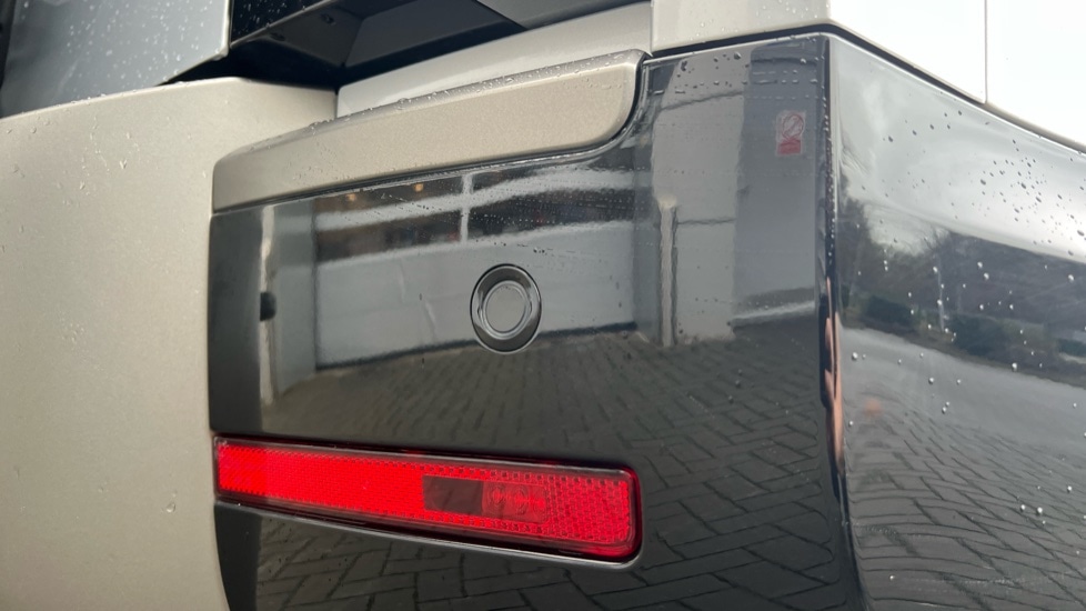 Used Land Rover Defender 2024 for sale - 76766132: Photo 40