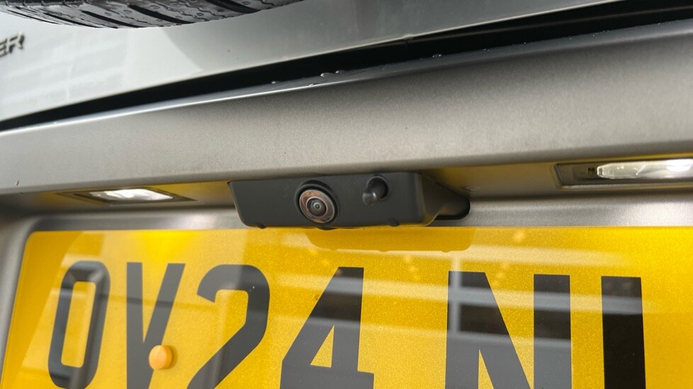 Used Land Rover Defender 2024 for sale - 76766132: Photo 41