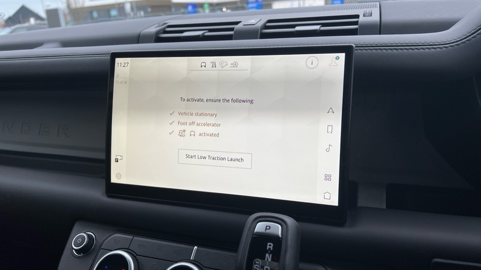 Used Land Rover Defender 2024 for sale - 76766132: Photo 61