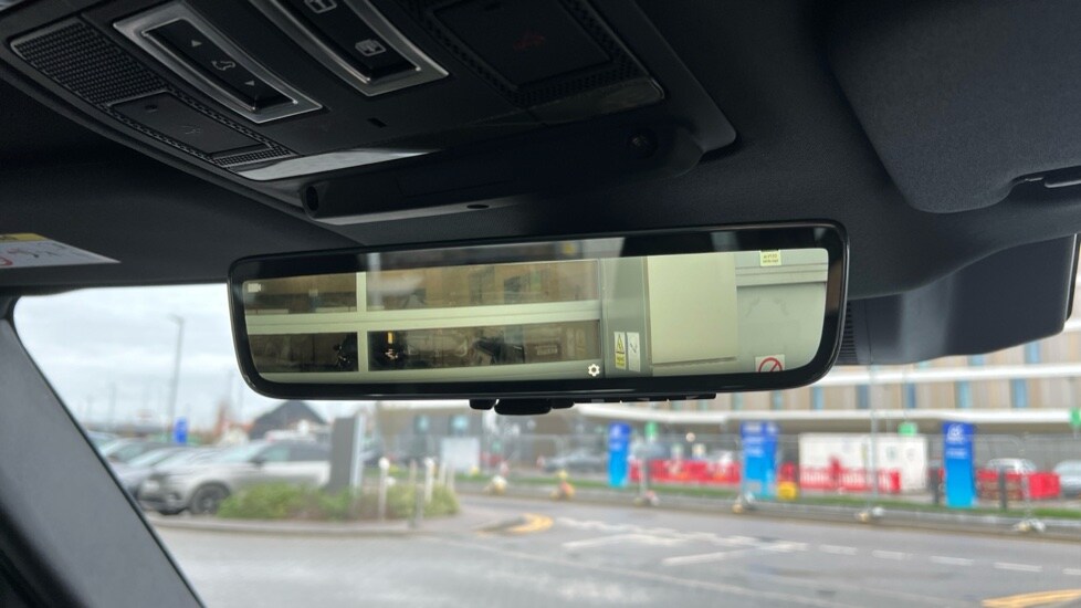 Used Land Rover Defender 2024 for sale - 76766132: Photo 70