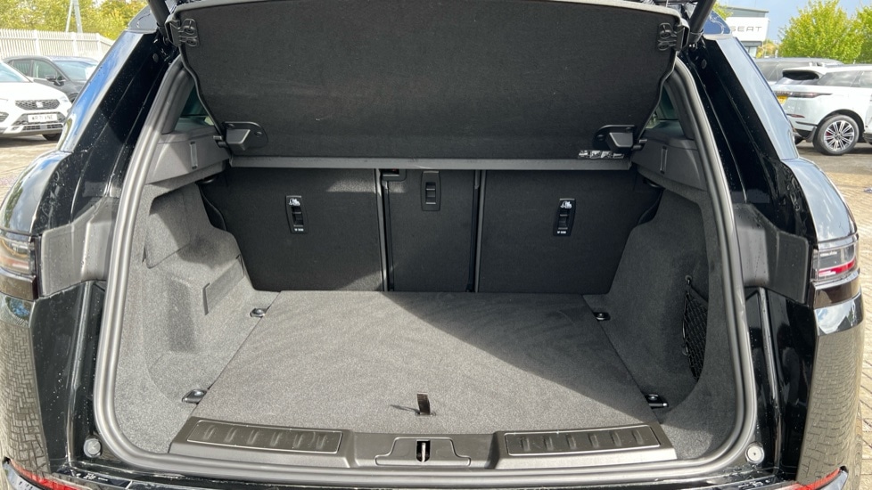 Used Land Rover Range Rover Evoque 2025 for sale - 76826637: Photo 10