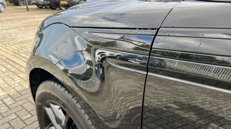 Used Land Rover Range Rover Evoque 2025 for sale - 76826637: Photo 20