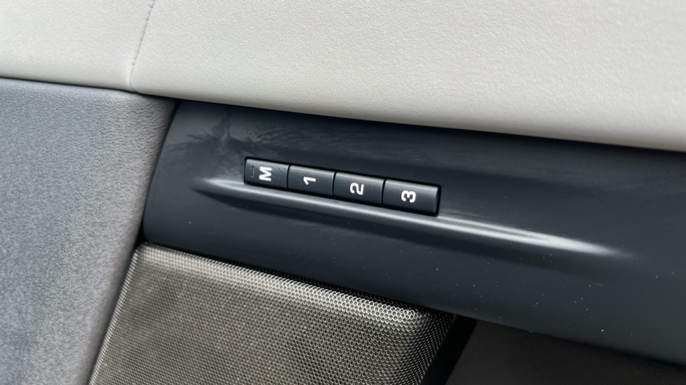 Used Land Rover Range Rover Evoque 2025 for sale - 76826637: Photo 44