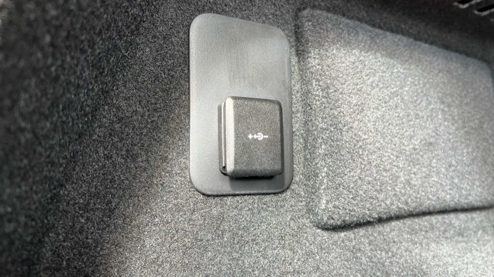 Used Land Rover Range Rover Evoque 2025 for sale - 76826637: Photo 50