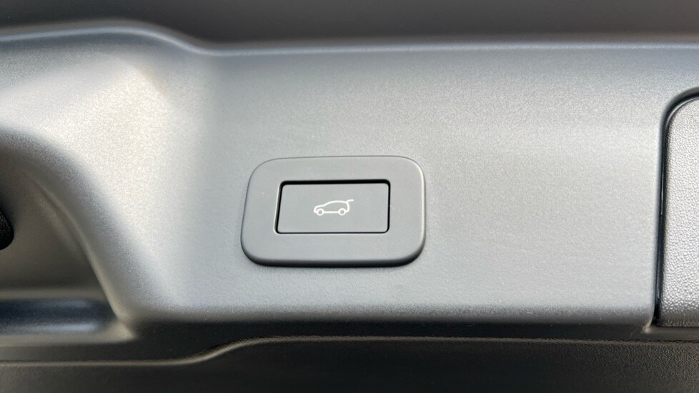 Used Land Rover Range Rover Evoque 2025 for sale - 76826637: Photo 51