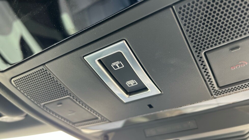 Used Land Rover Range Rover Evoque 2025 for sale - 76826637: Photo 67