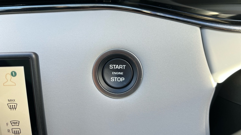 Used Land Rover Range Rover Evoque 2025 for sale - 76826637: Photo 68