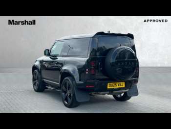 Used Land Rover Defender 2025 for sale - 74805000: Photo