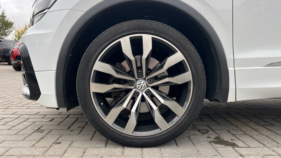 Used Volkswagen Tiguan 2018 for sale - 76033761: Photo 17