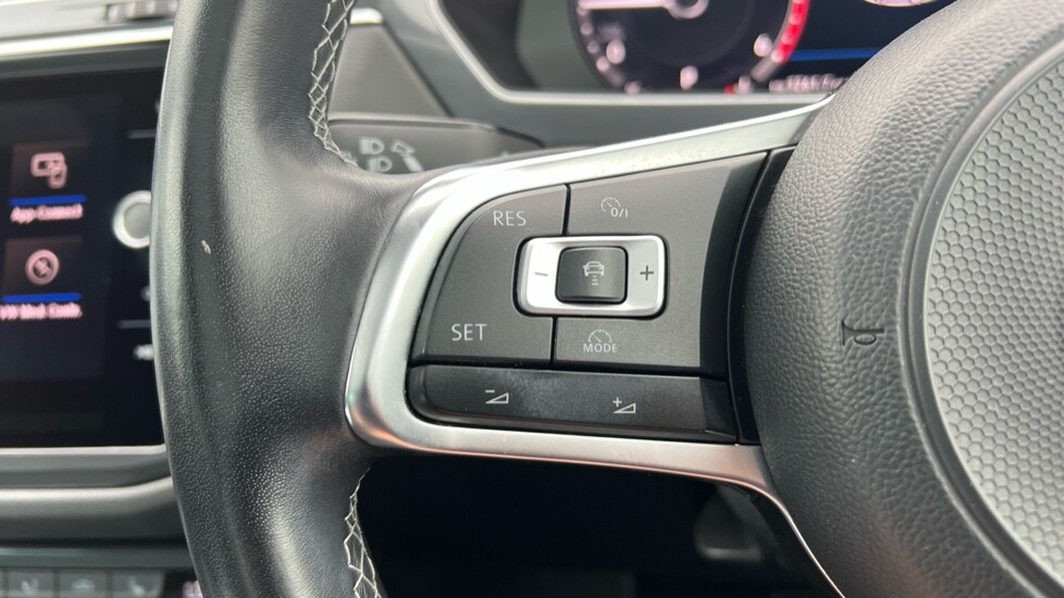 Used Volkswagen Tiguan 2018 for sale - 76033761: Photo 23