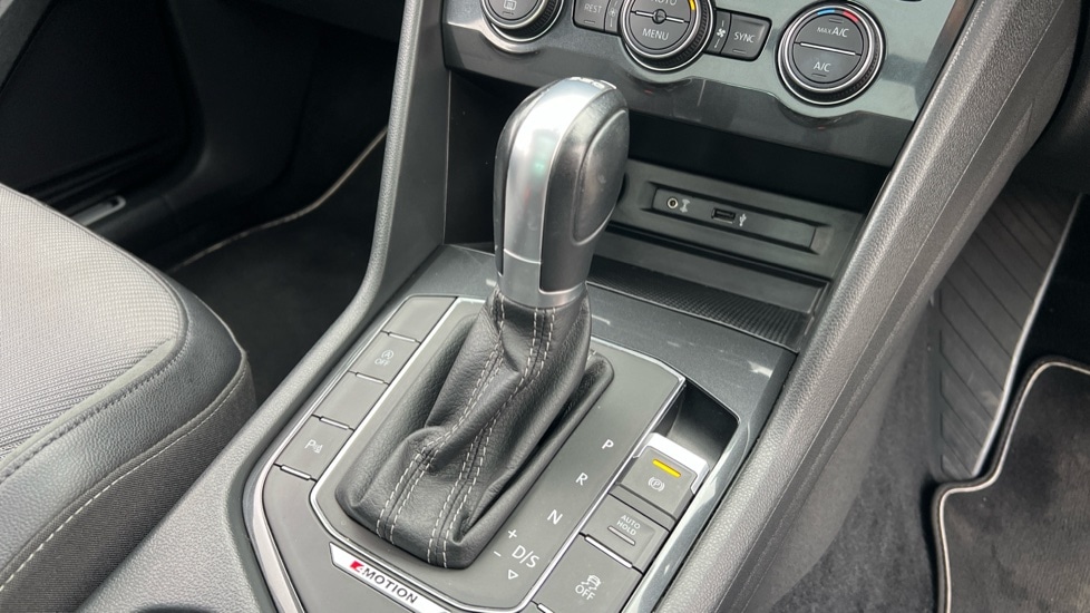 Used Volkswagen Tiguan 2018 for sale - 76033761: Photo 28