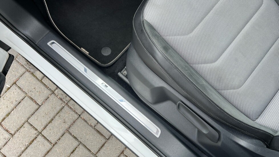 Used Volkswagen Tiguan 2018 for sale - 76033761: Photo 36