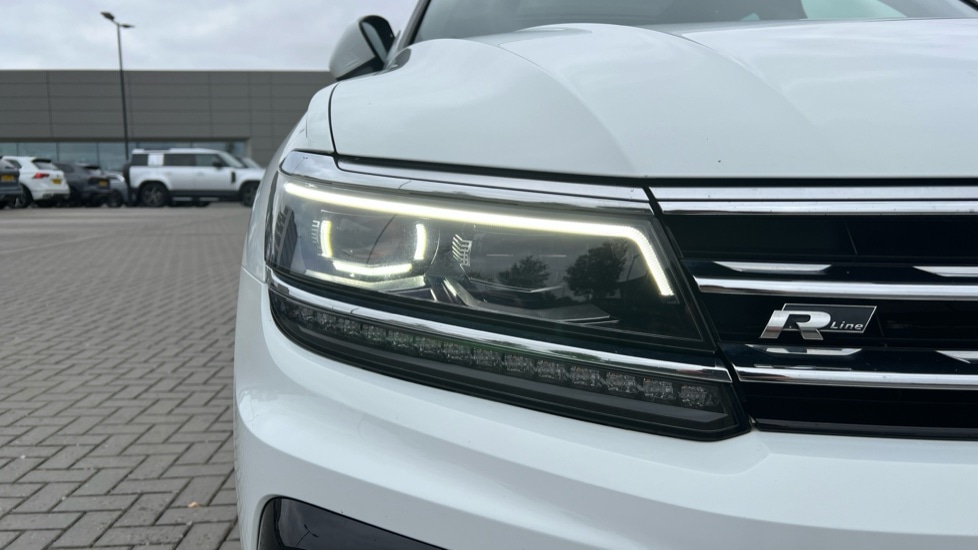 Used Volkswagen Tiguan 2018 for sale - 76033761: Photo 42