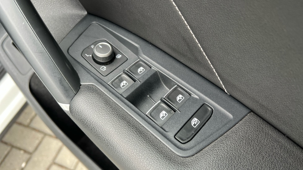 Used Volkswagen Tiguan 2018 for sale - 76033761: Photo 44