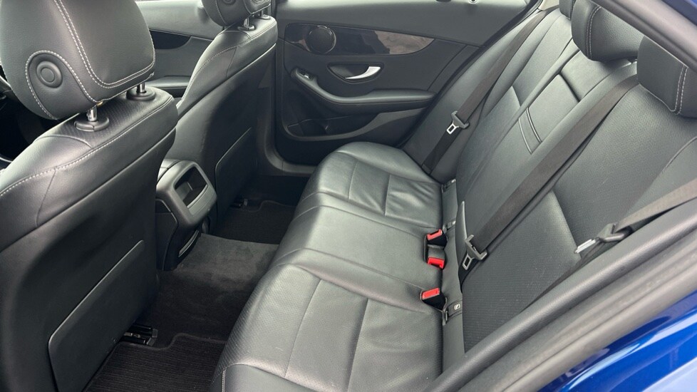 Used Mercedes-Benz C Class 2018 for sale - 77019916: Photo 14