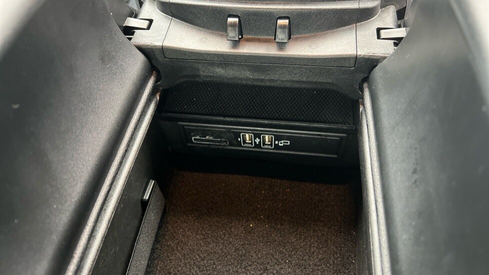 Used Mercedes-Benz C Class 2018 for sale - 77019916: Photo 47