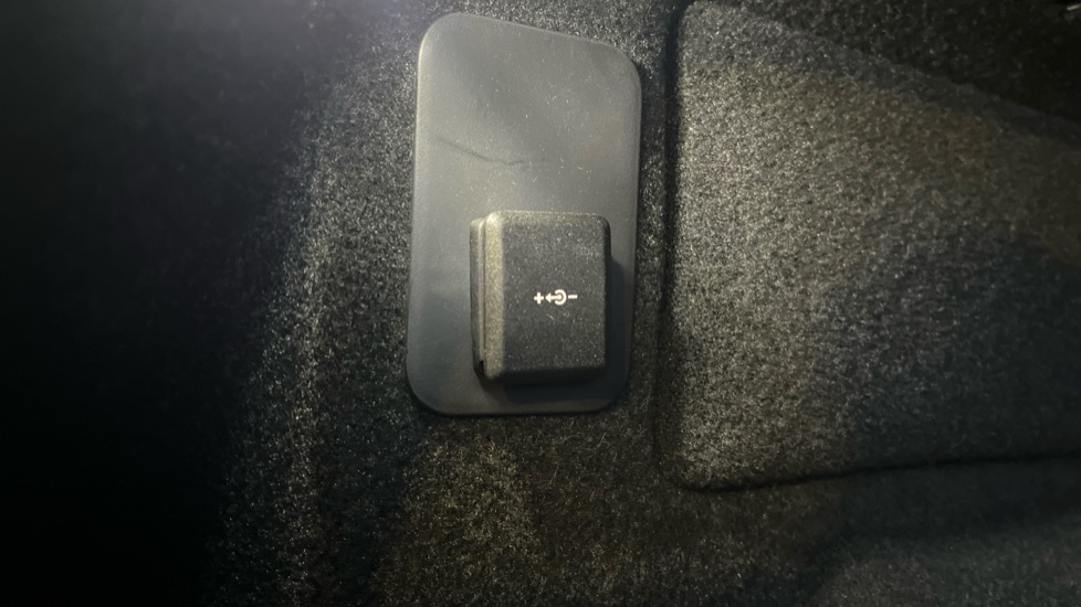 Used Land Rover Range Rover Evoque 2025 for sale - 77021899: Photo 51