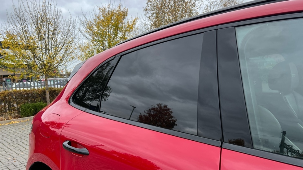 Used Porsche Macan 2022 for sale - 76597984: Photo 39