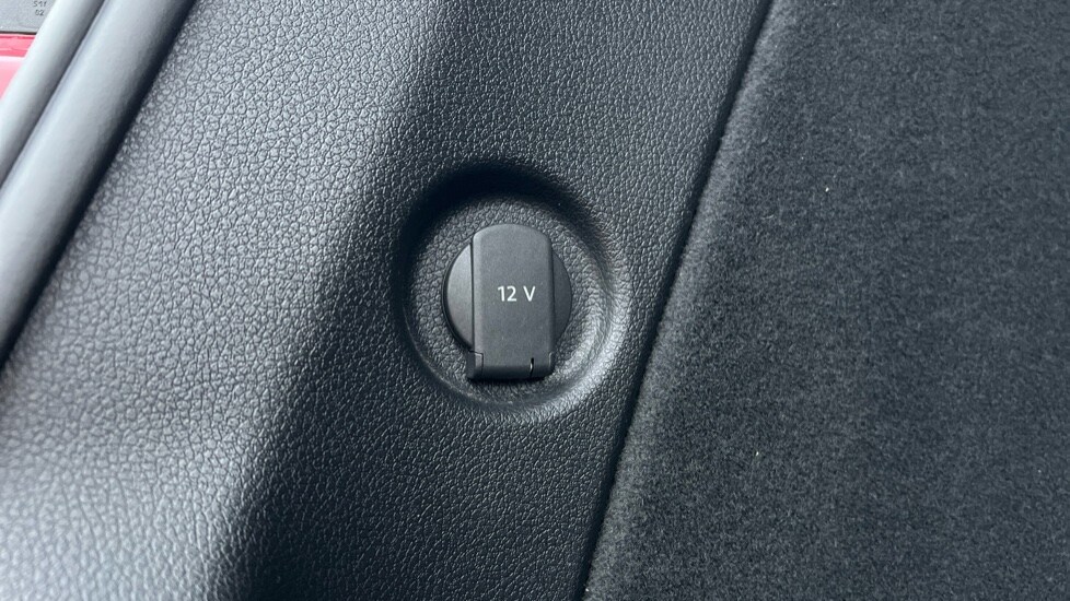 Used Porsche Macan 2022 for sale - 76597984: Photo 59