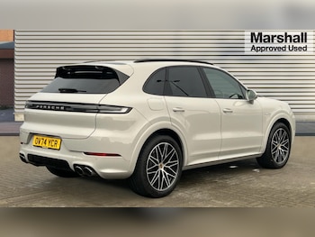 Used Porsche Cayenne 2024 for sale - 76766332: Photo