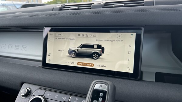 Used Land Rover Defender 2023 for sale - 75509639: Photo 63