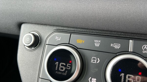 Used Land Rover Defender 2023 for sale - 75509639: Photo 68