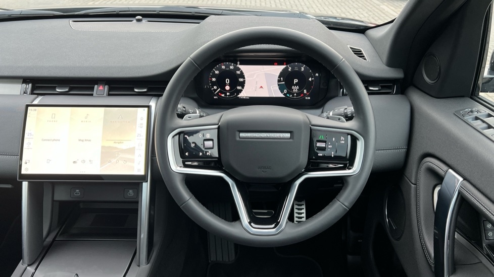 Used Land Rover Discovery Sport 2025 for sale - 76540016: Photo 15