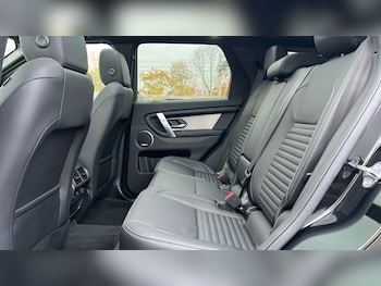 Used Land Rover Discovery Sport 2025 for sale - 76540016: Photo