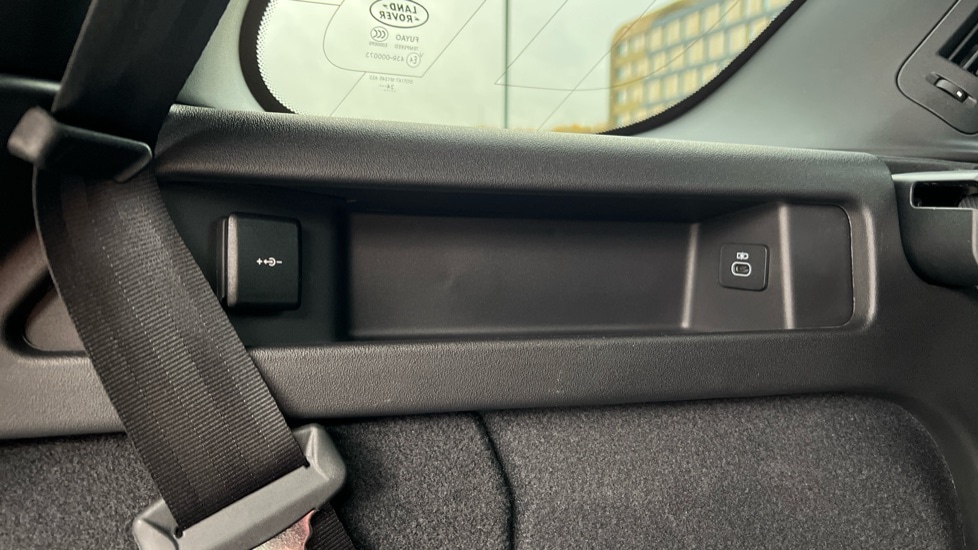 Used Land Rover Discovery Sport 2025 for sale - 76540016: Photo 51