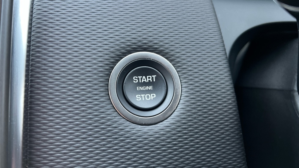 Used Land Rover Discovery Sport 2025 for sale - 76540016: Photo 70