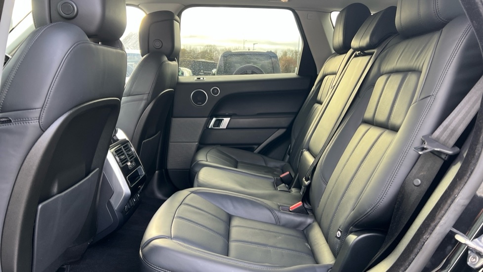 Used Land Rover Range Rover Sport 2020 for sale - 76717294: Photo 4