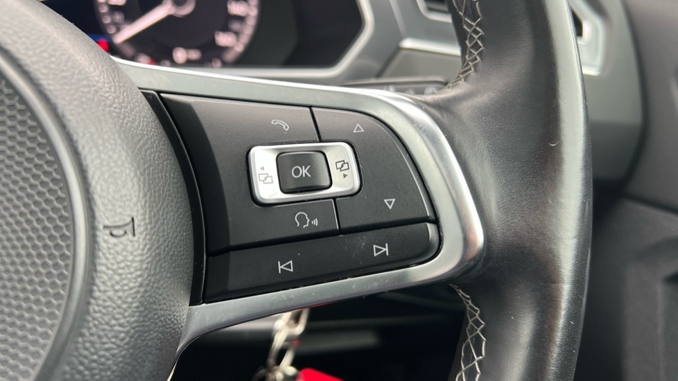 Used Volkswagen Tiguan 2018 for sale - 77060709: Photo 22