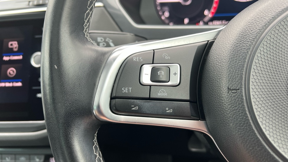 Used Volkswagen Tiguan 2018 for sale - 77060709: Photo 23