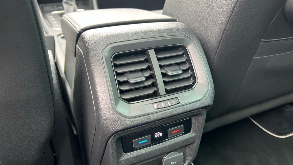 Used Volkswagen Tiguan 2018 for sale - 77060709: Photo 32