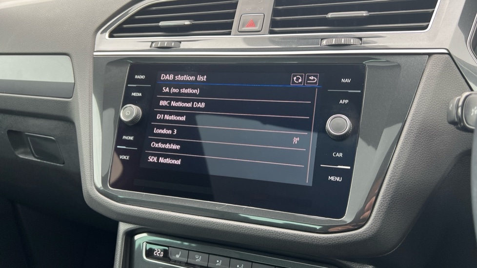 Used Volkswagen Tiguan 2018 for sale - 77060709: Photo 34