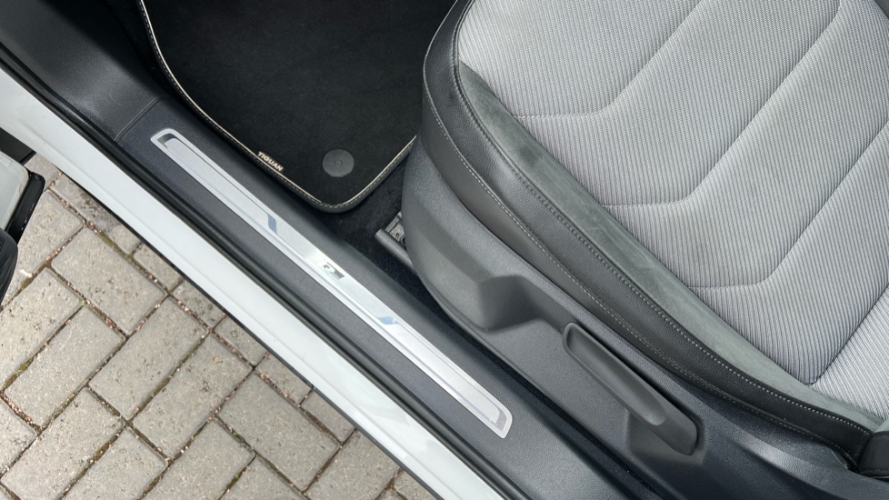 Used Volkswagen Tiguan 2018 for sale - 77060709: Photo 36