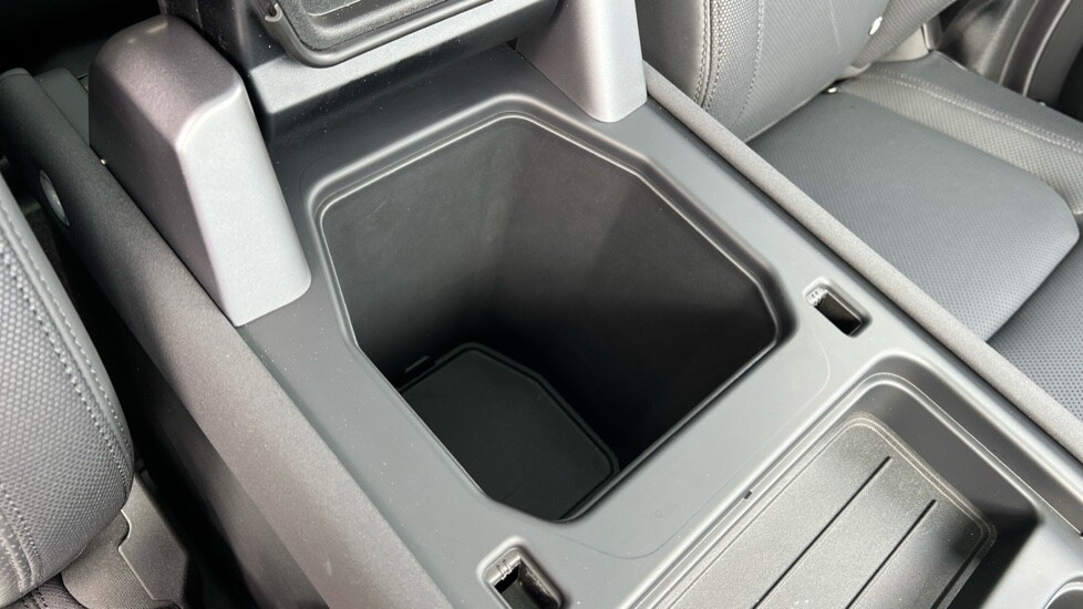 Used Land Rover Defender 2023 for sale - 76447295: Photo 49