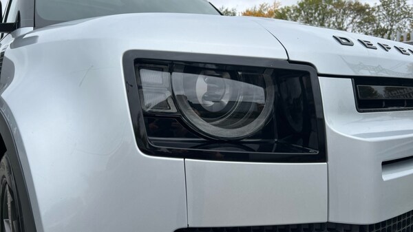 Used Land Rover Defender 2020 for sale - 76140090: Photo 17