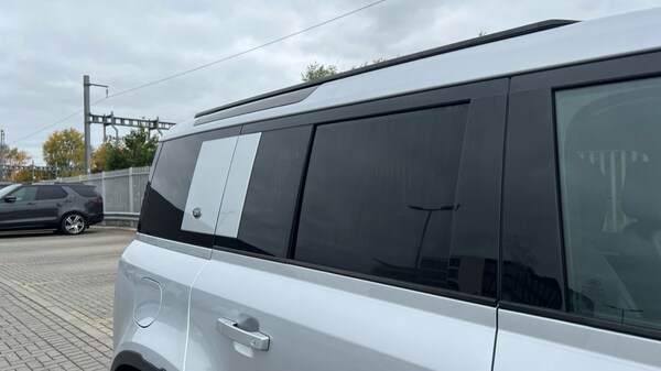 Used Land Rover Defender 2020 for sale - 76140090: Photo 35