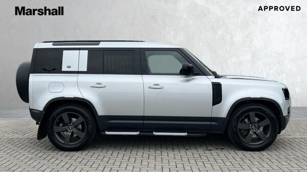 Used Land Rover Defender 2020 for sale - 76140090: Photo 5