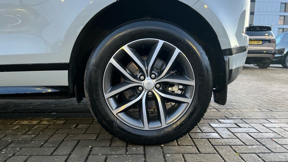 Used Land Rover Range Rover Evoque 2025 for sale - 77010485: Photo 33