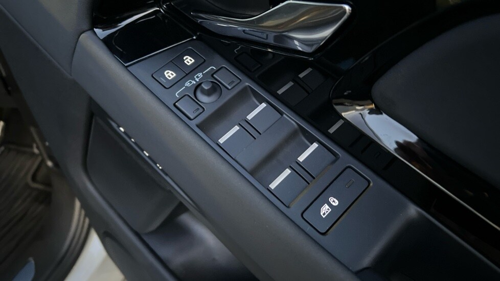 Used Land Rover Range Rover Evoque 2025 for sale - 77010485: Photo 42